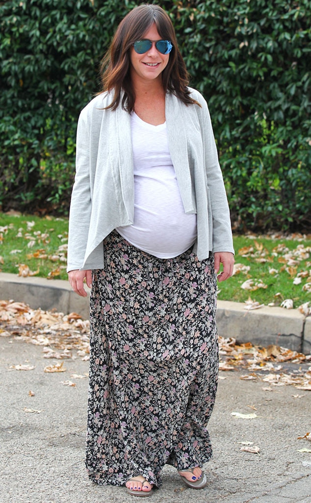 Jennifer Love Hewitt Looks Ready to Pop—See Her Baby Bump! E! Online